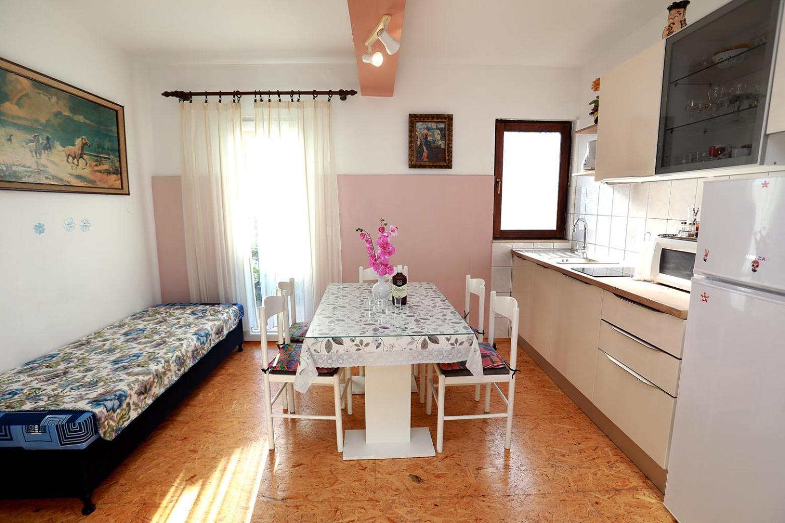 Apartments Irena Трогир Экстерьер фото